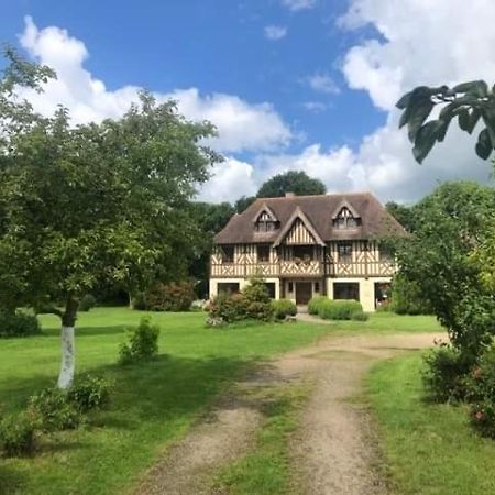 Manoir Melphil Bed & Breakfast Saint-Etienne-la-Thillaye Exterior photo